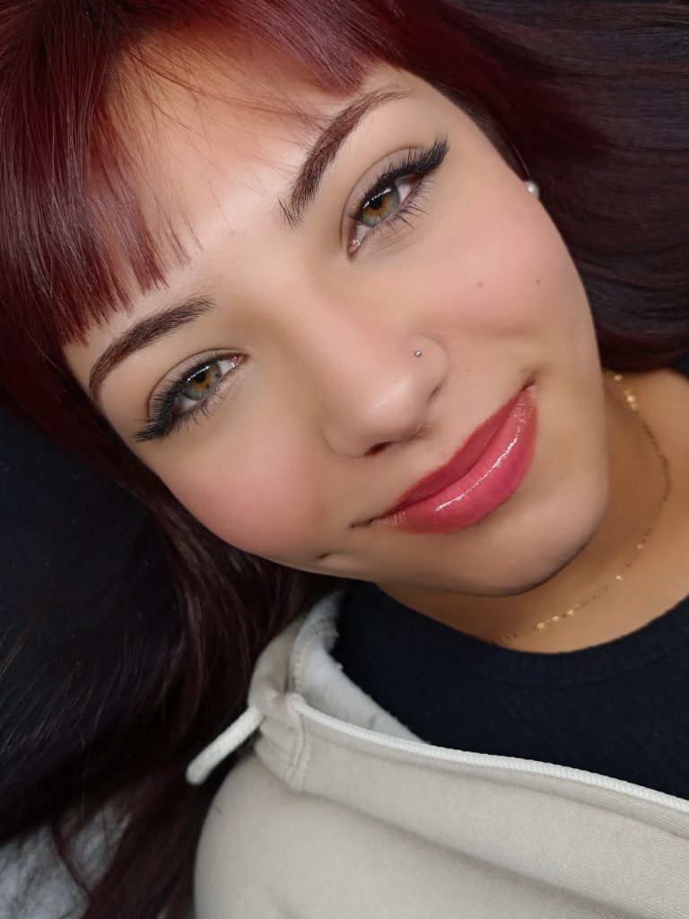 Lashroom